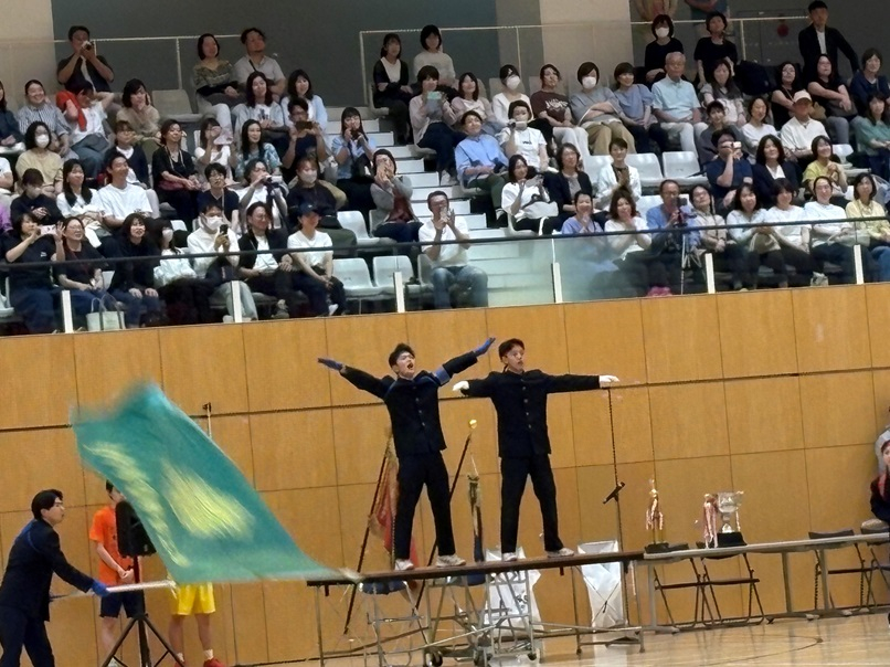 閉会式　エール